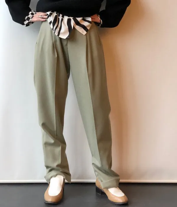 FUMIKA_UCHIDA/LIGHT WOOL FLANO_1TUCK SLACKS(SAGE)