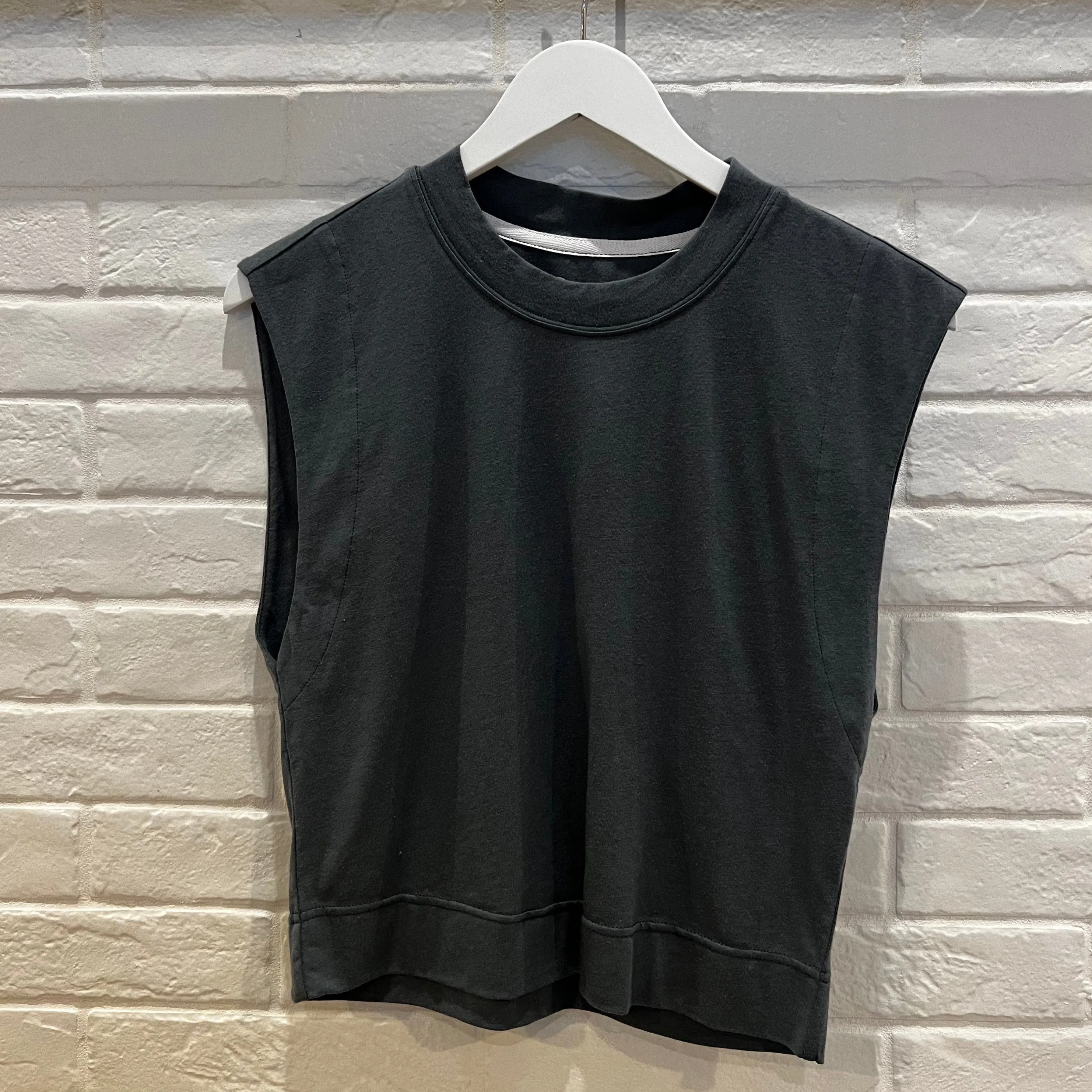 Not So Basic, Basic Tee Crop