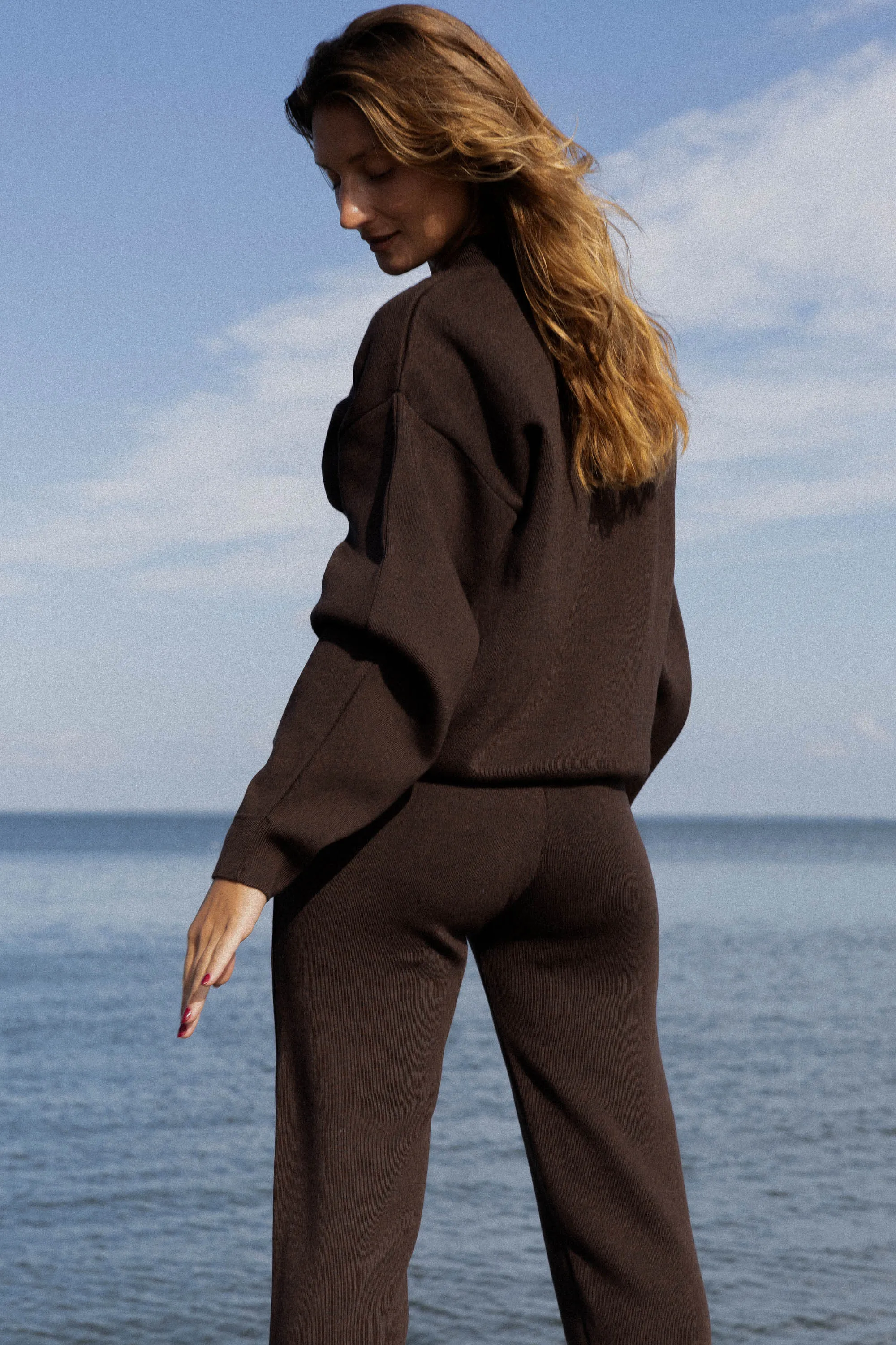 Onda 100% Merino Bomber Jacket Chocolate