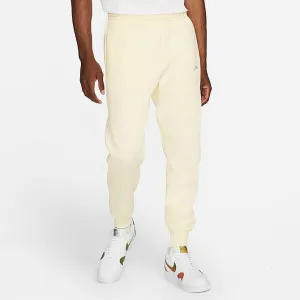 Sportswear Club Joggers (Coconut Milk)