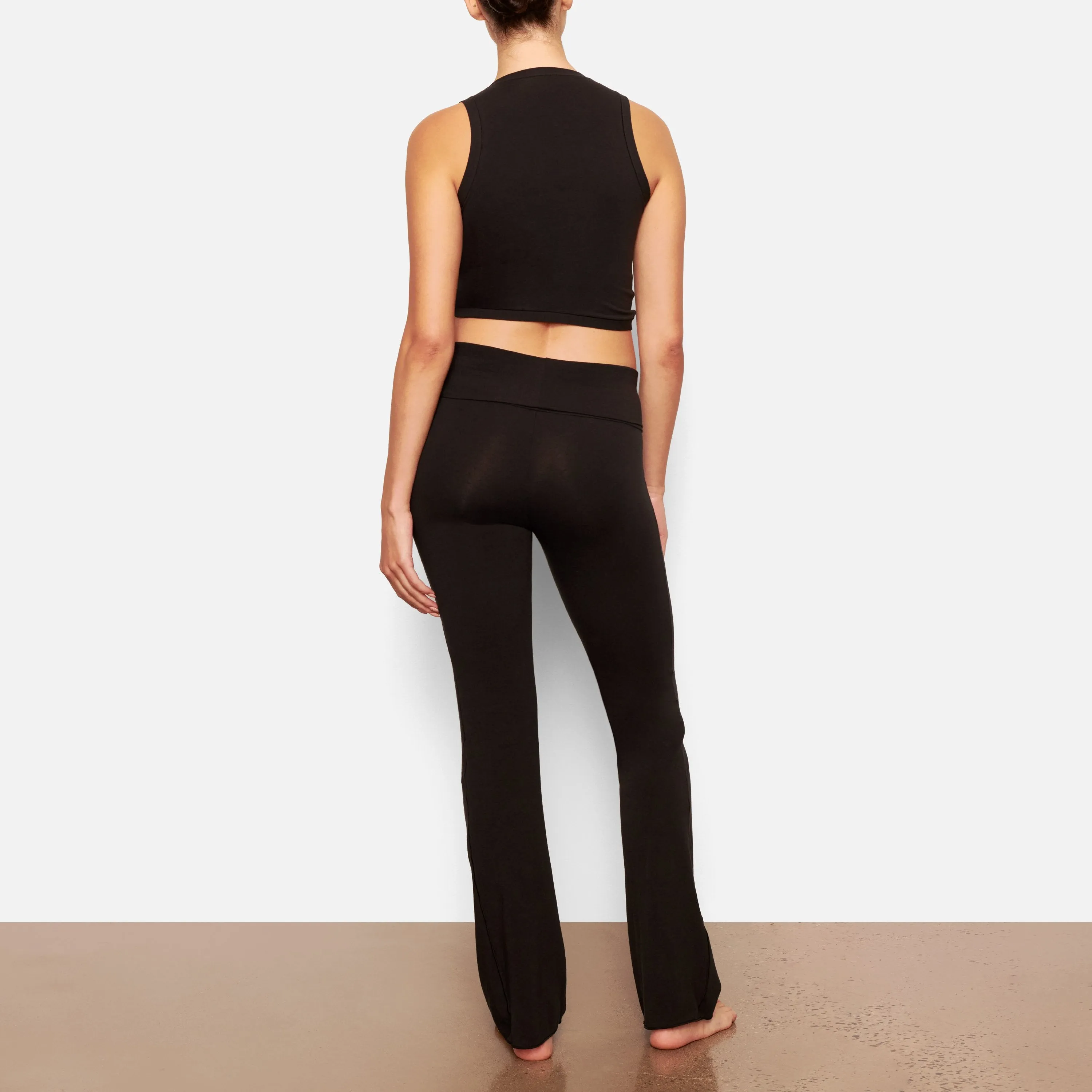 TWIST PANT | SOOT